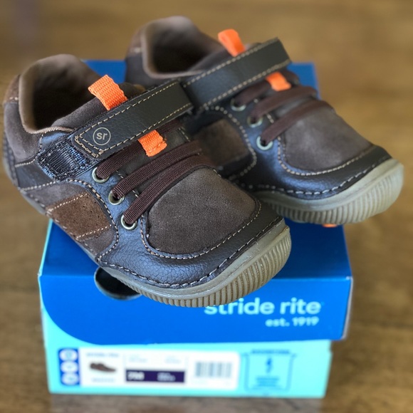 stride rite srt wes